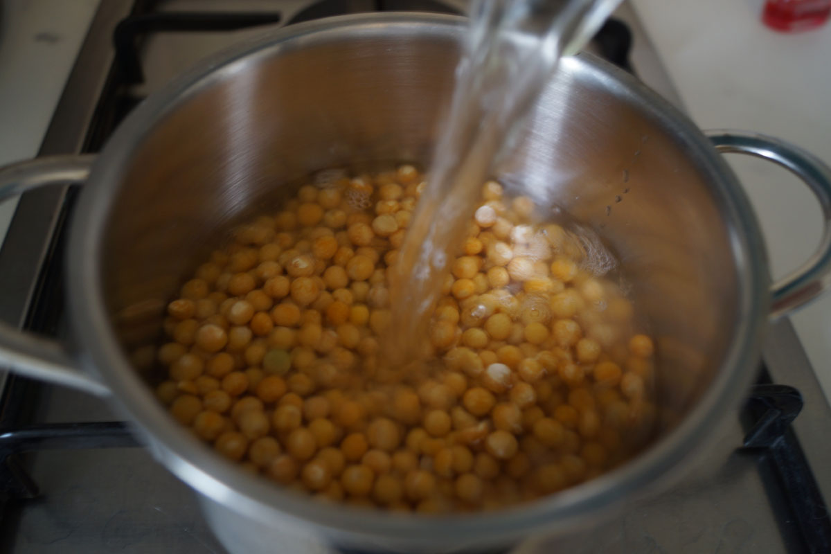 faire tremper les pois