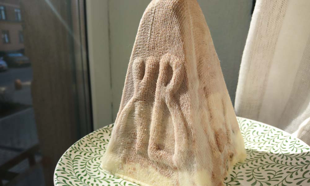 Pâques sur un plateau