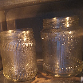 boîtes stérilisées pour caviar stérilisation de boîtes pour la préparation de caviar d'aubergine pour l'hiver