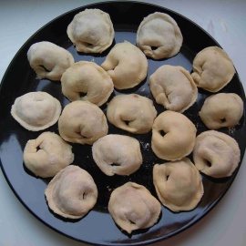 boulettes sur une assiette