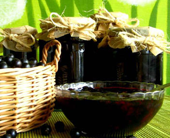 faire cuire la confiture de cassis