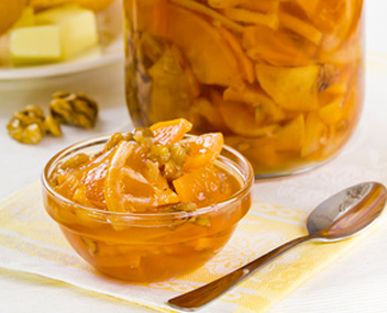 faire cuire la confiture de coing aux noix